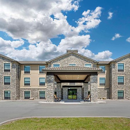 Comfort Inn & Suites Medina Экстерьер фото