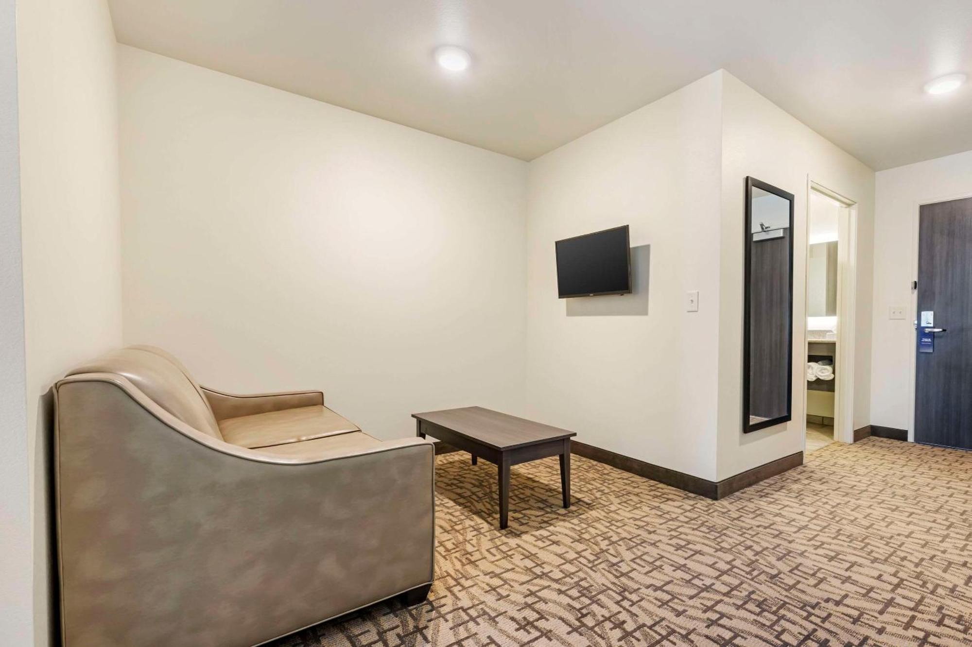 Comfort Inn & Suites Medina Экстерьер фото