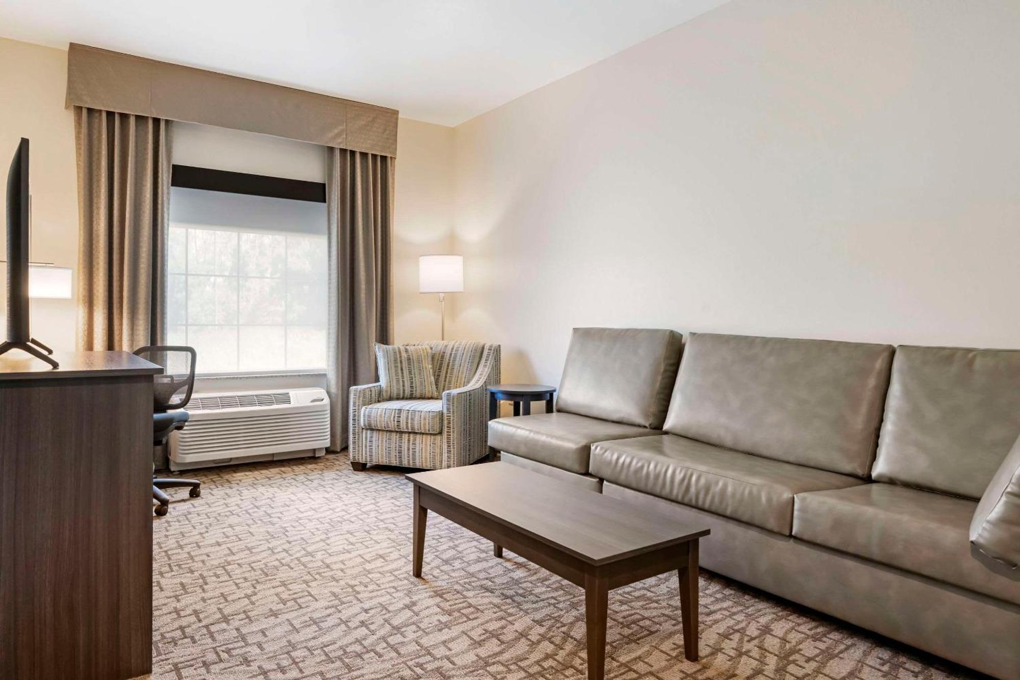 Comfort Inn & Suites Medina Экстерьер фото