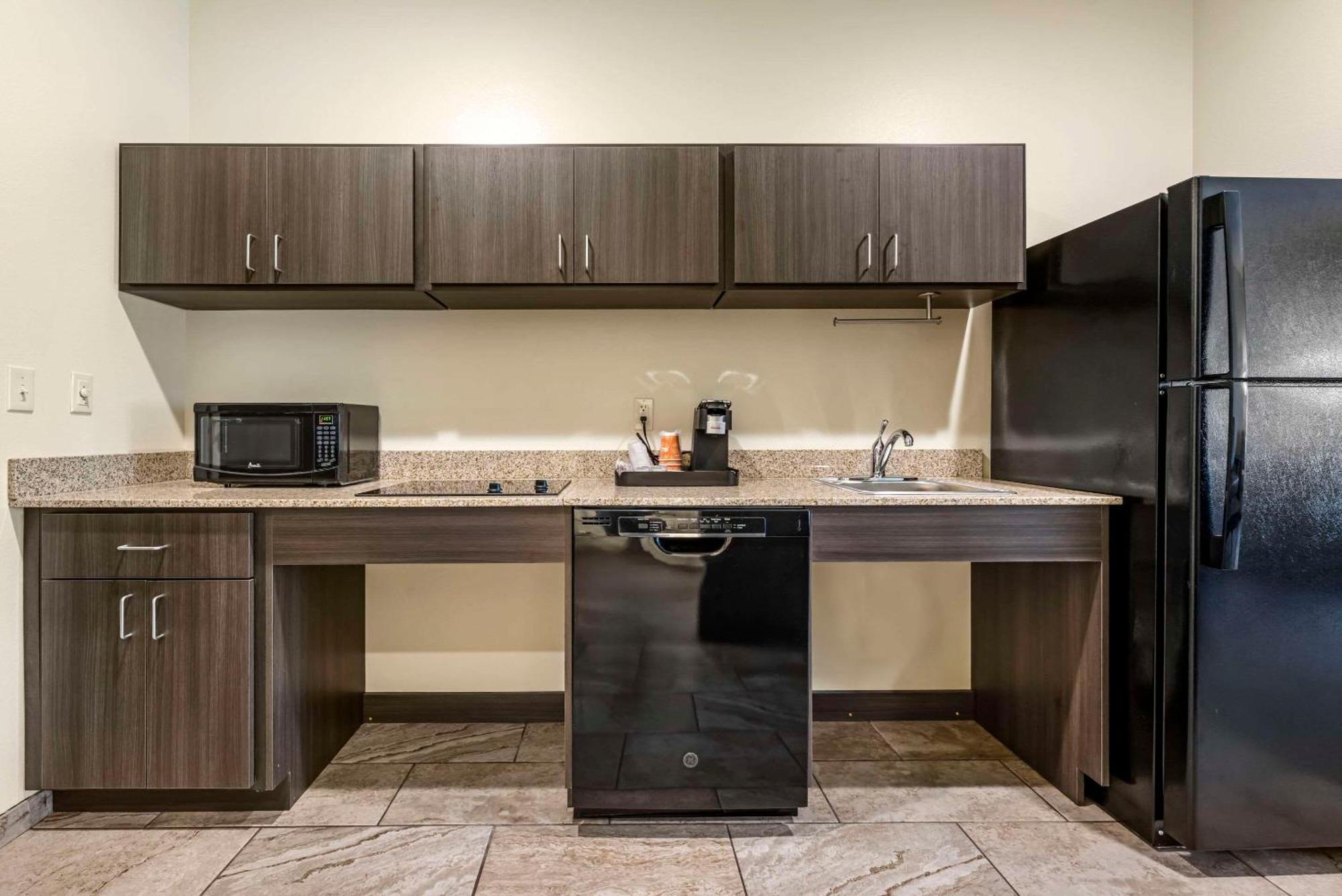 Comfort Inn & Suites Medina Экстерьер фото