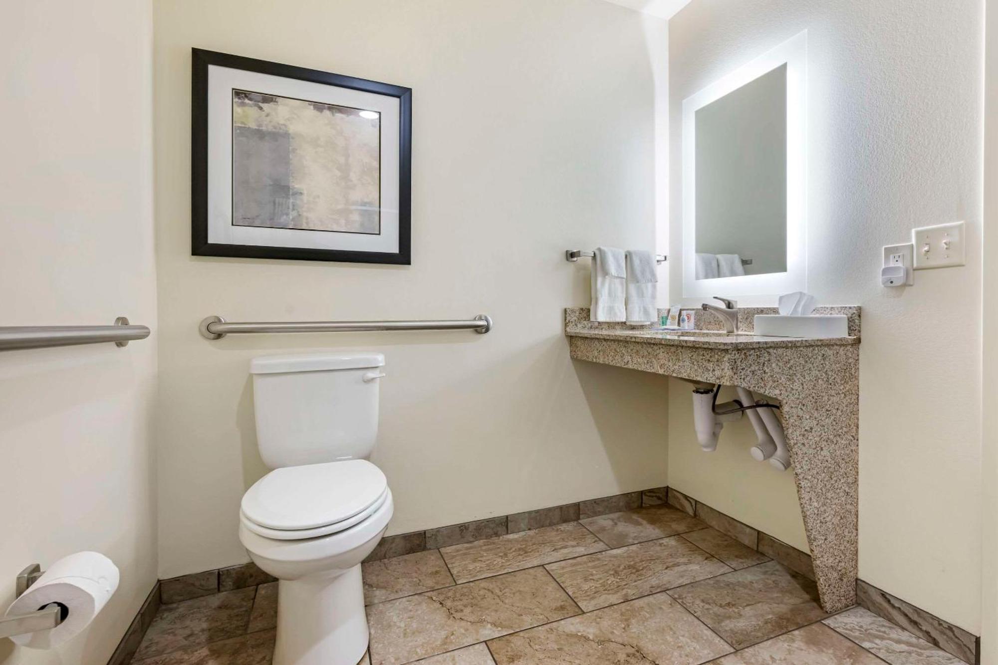 Comfort Inn & Suites Medina Экстерьер фото
