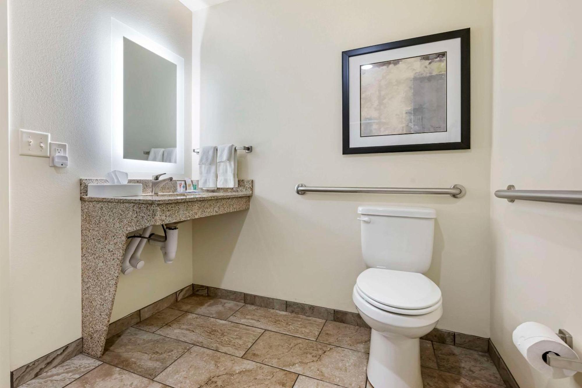 Comfort Inn & Suites Medina Экстерьер фото